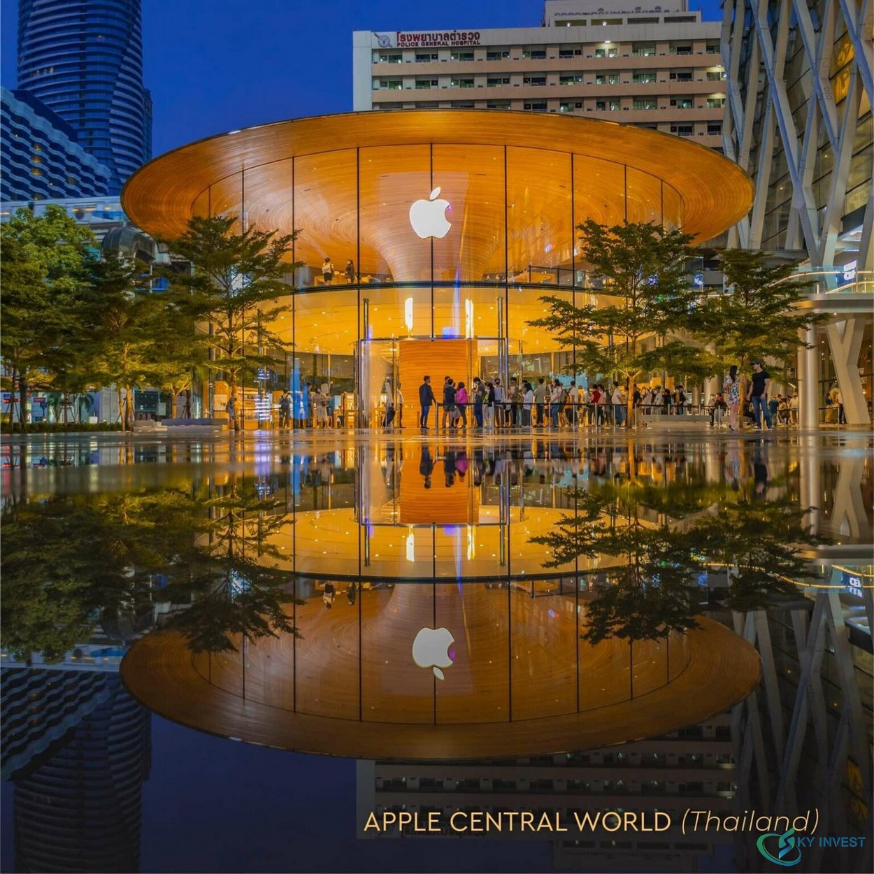 Trụ sở Apple do Foster + Partners thiết kế
