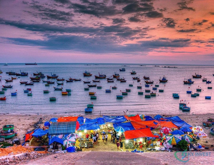 Làng chài Mũi Né - Địa điểm ngắm biển đẹp Bình Thuận